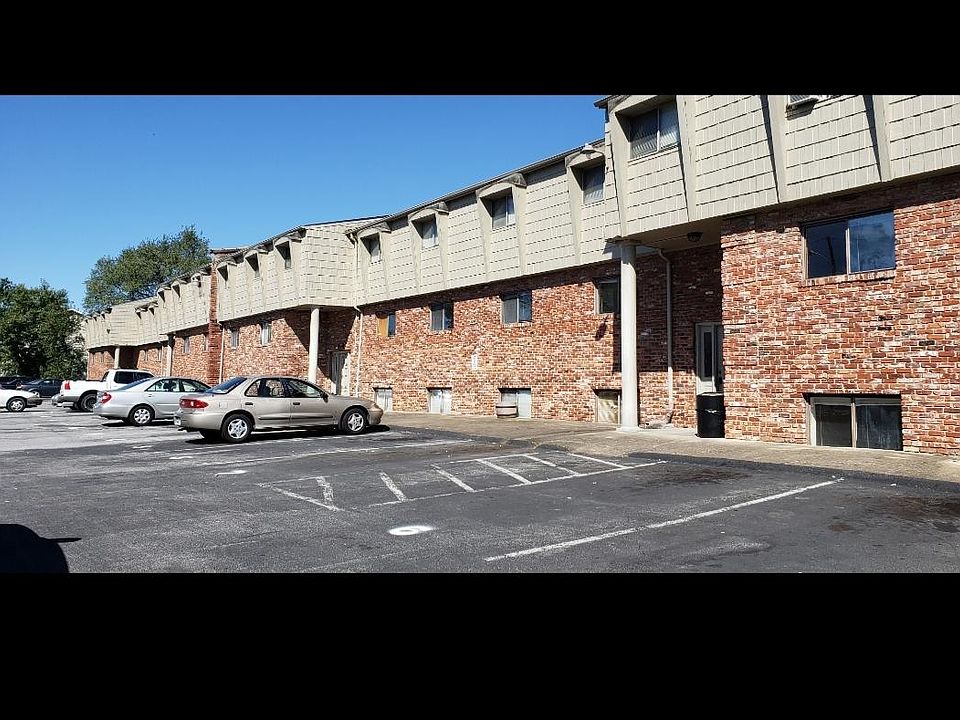1st image of 1360 Holyoke St APT 7
