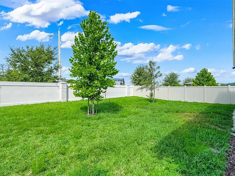 10393 Park Estates Ave — Photo 45