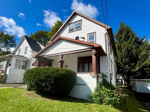 60 Roberts St, Johnson City, NY 13790