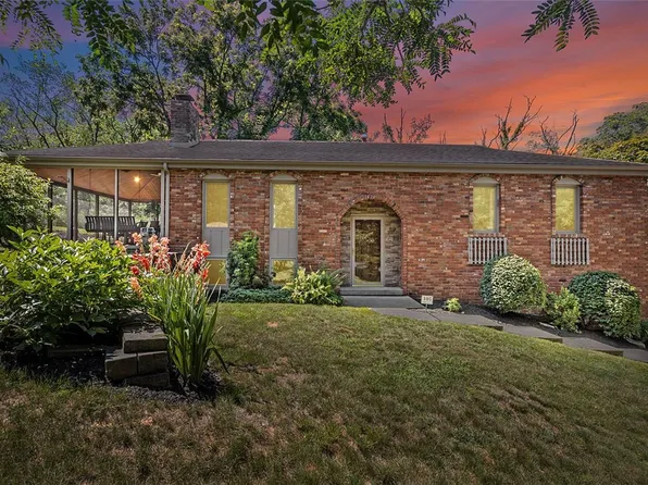 105 Fulton Dr, Venetia, PA 15367