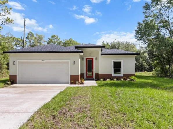 2611 W Royal Palm Dr, Citrus Springs, FL 34434
