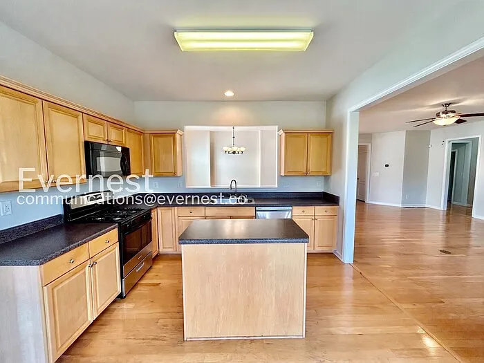 Building Photo - 6635 Cold Stream Dr #A
