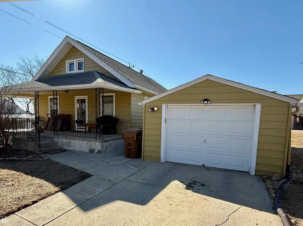 212 E 7th St, Carroll, IA 51401