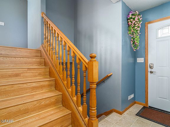 3rd image of 3855 Mulberry Dr