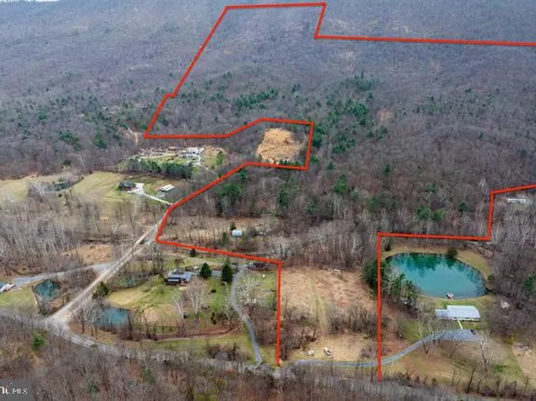 Hopkins Gap Rd, Fulks Run, VA 22830
