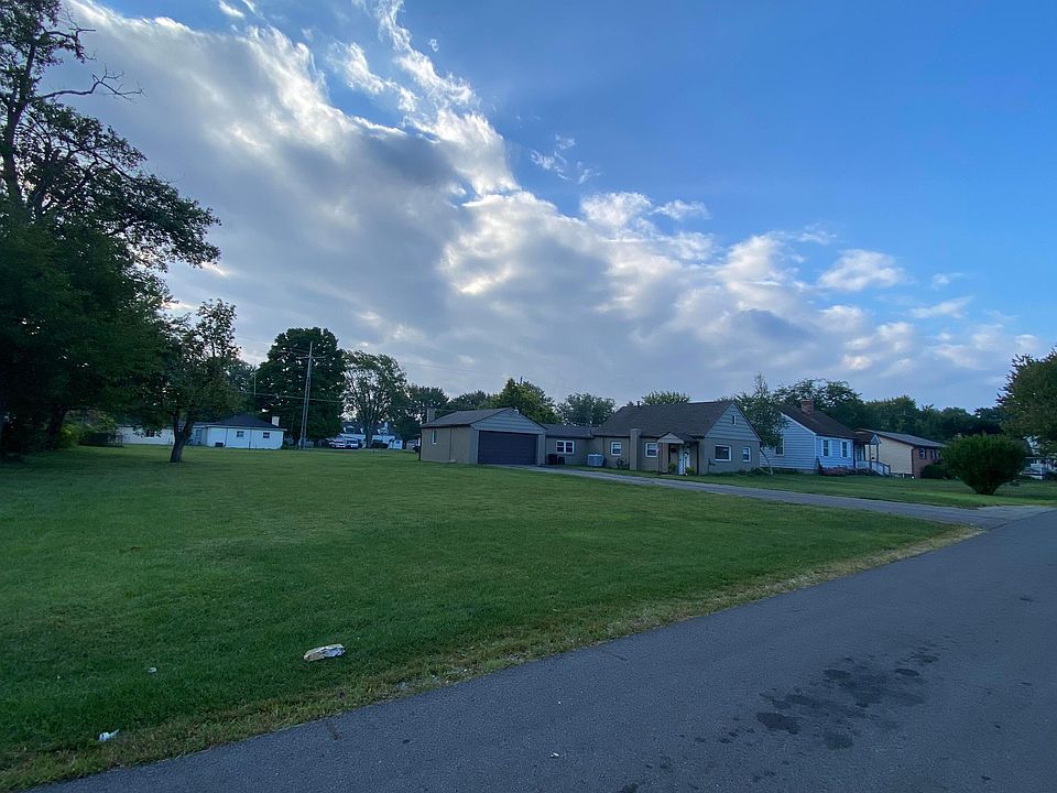 1st image of 0 Lennox Ave