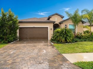 3426 Menores Way, Fort Myers, FL 33905