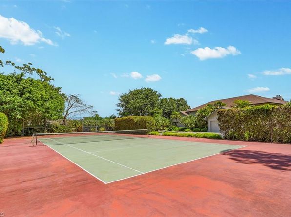 154 Cajeput Dr, Naples, FL 34108