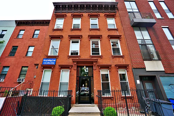 Rented by Corcoran | media 16