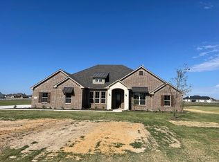 13316 Sage Meadow Cir, Sanger, TX 76266