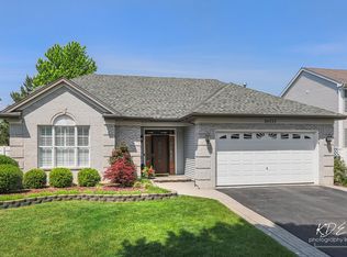 24333 Apple Tree Ln, Plainfield, IL 60585