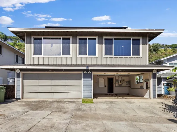 94-536 Koaleo St #A, Waipahu, HI 96797