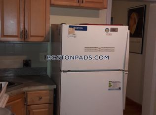 594 Broadway #1, Somerville, MA 02145