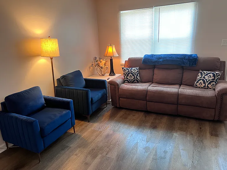 103 Harken Ct — Photo 1