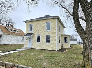 1000 E 8th St, Muscatine, IA 52761