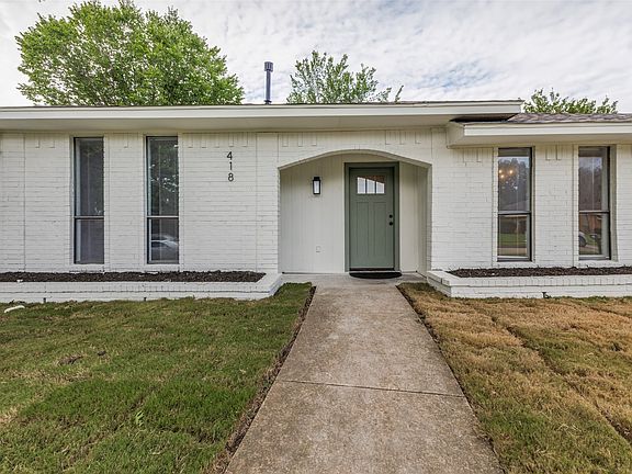 3rd image of 418 Dinalynn Dr