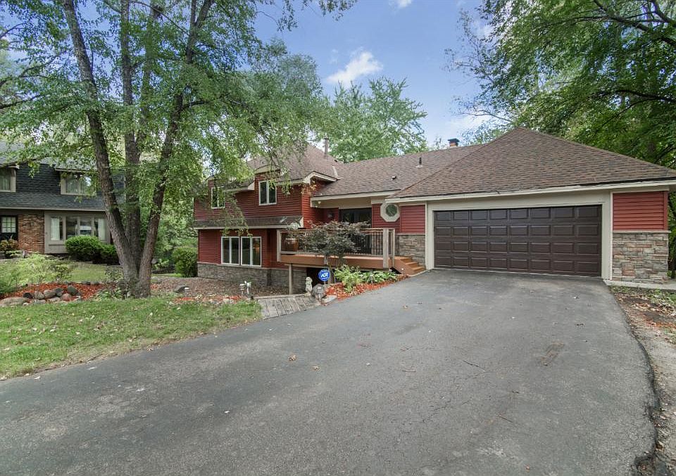 1st image of 2813 Crater Ct