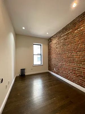 Rented by Avenues Real Estate | media 13