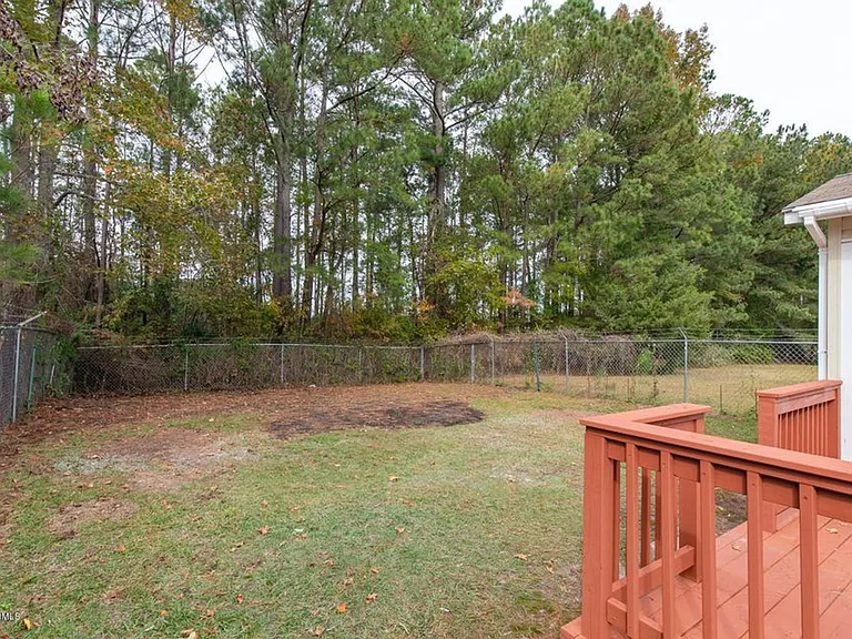 1041 Spring Villa Dr — Photo 22