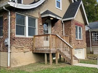 3520 Rawson Pl, Cincinnati, OH 45209