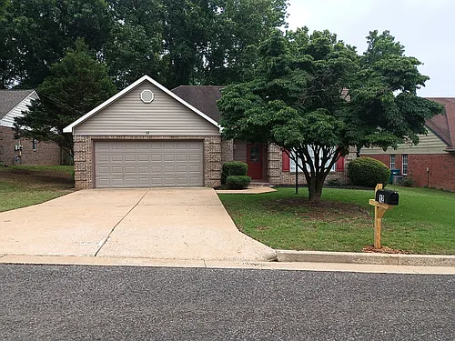 12 Bailey Ln Photo 1