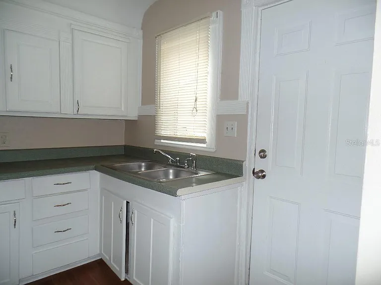 2425 Dr Martin Luther King Jr St S — Photo 6