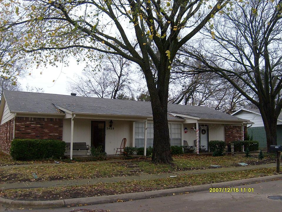 1st image of 2409 Lakeview Cir