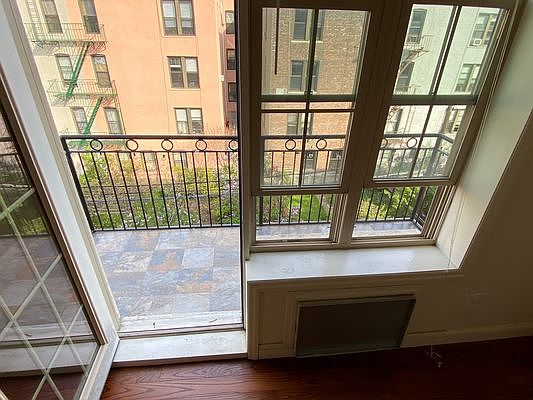1st image of 30-83 32nd St #3R