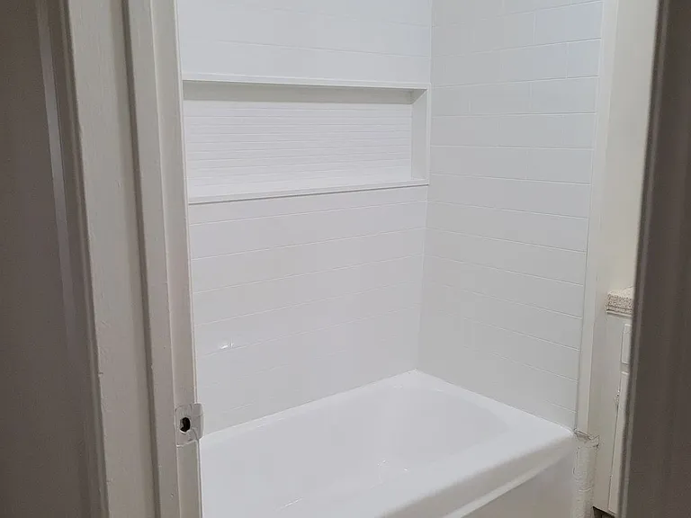100 - Kimberly Apartments — Photo 36