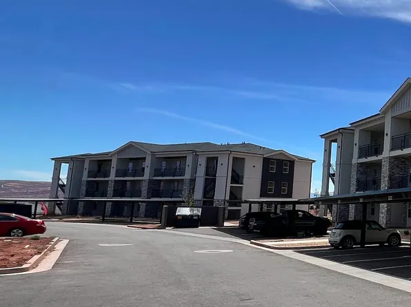 133 N Rock Canyon St #J302, Hurricane, UT 84737