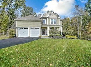 52 Copper Rock Rd, Walden, NY 12586