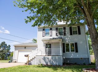 163 Beach Rd #B, Hampton, VA 23664