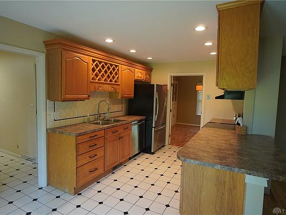 5th image of 3144 Claydor Dr
