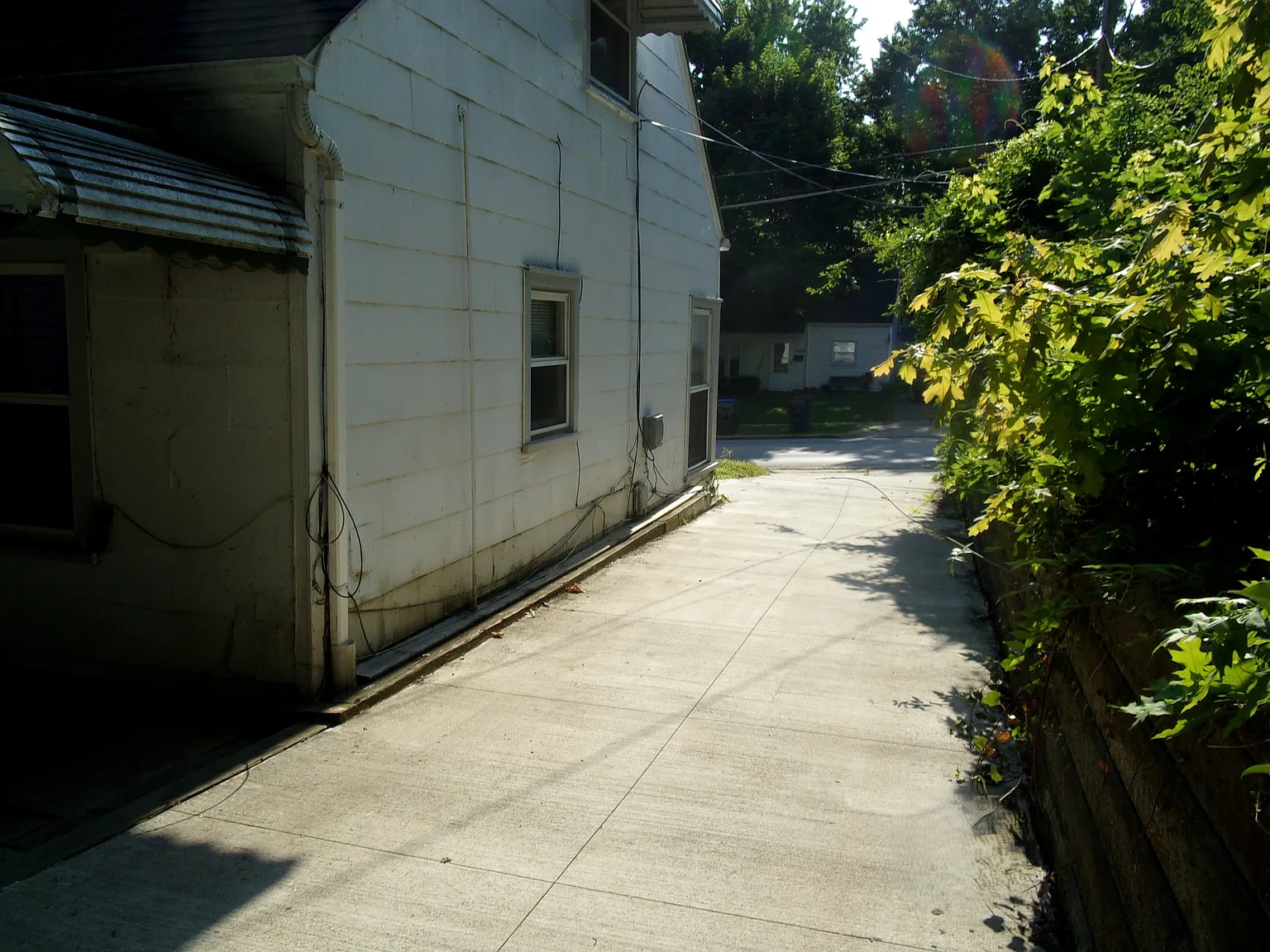 BAILEY 2356 4112 - 1 — Photo 2