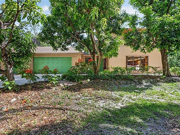 5th image of 11145 SW Meadowlark Cir