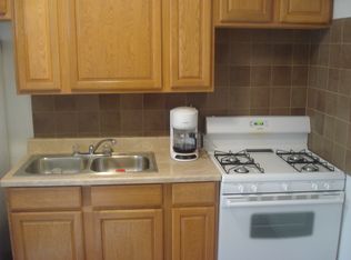 821 Forest Ave, Saint Charles, MO 63301