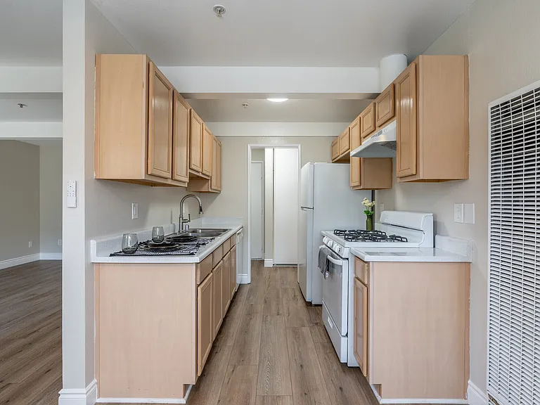 1409 W San Bernardino Rd #166 — Photo 8