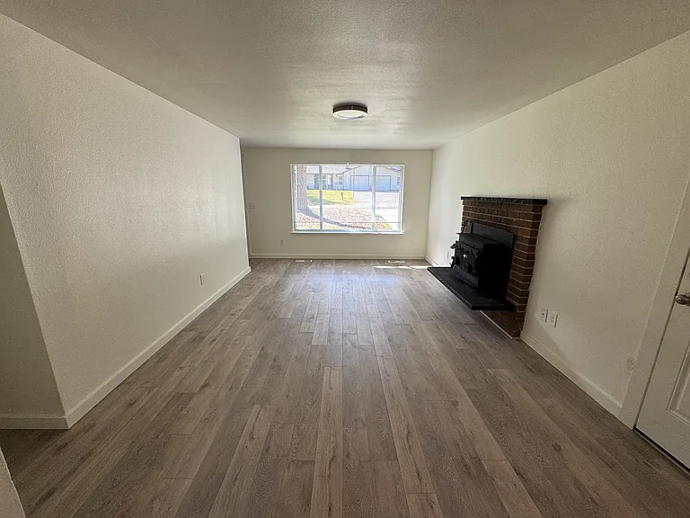 3514 105th St NW #B — Photo 10