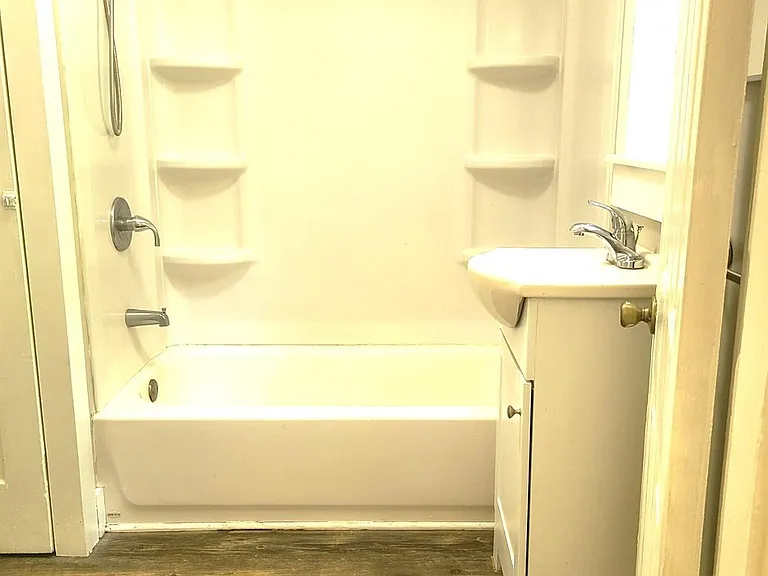 1502 Duncan Dr — Photo 6