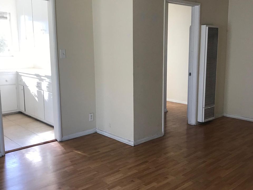 1st image of 3103 Livonia Ave APT 6