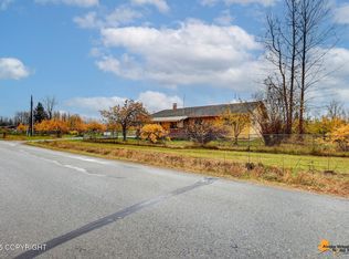 1571 S Middle Mesa Dr, Palmer, AK 99645