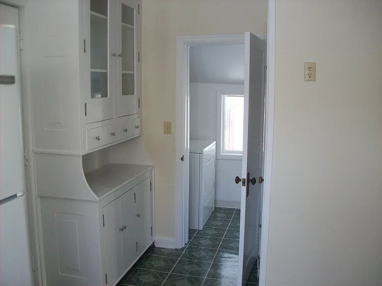 1017 Barland St #1 — Photo 6