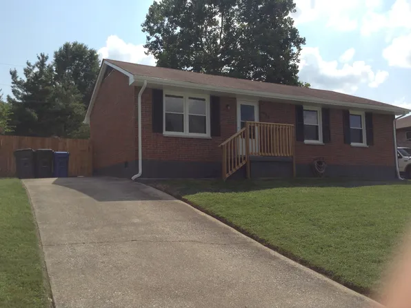 1152 Tatesbrook Dr, Lexington, KY 40517