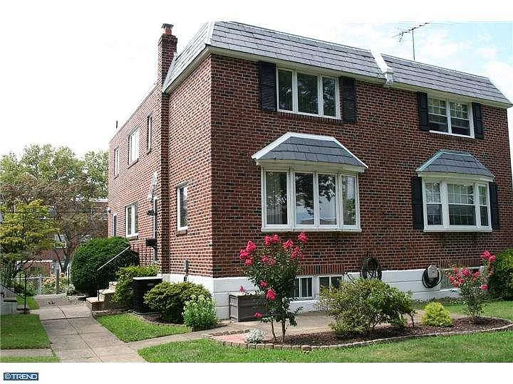 3002 Teesdale St photo 1
