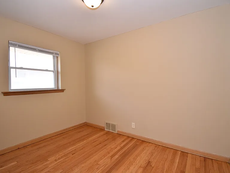 7722 W Congress St #7 — Photo 10