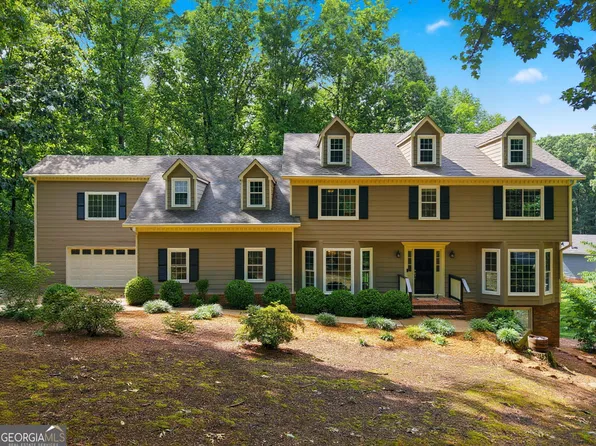 255 Waverly Hall Dr, Roswell, GA 30075