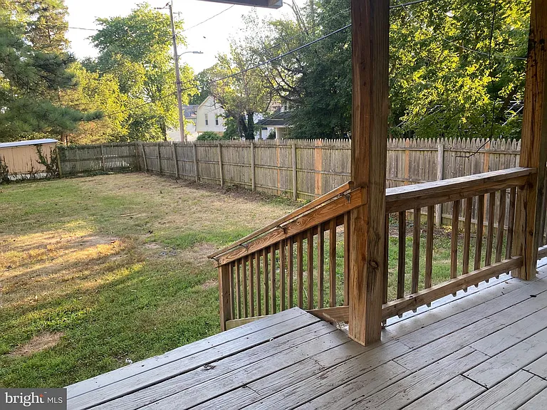 421 E Lake Ave — Photo 9