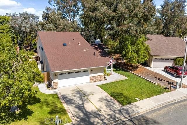 1st image of 25281 Oakglen Ave