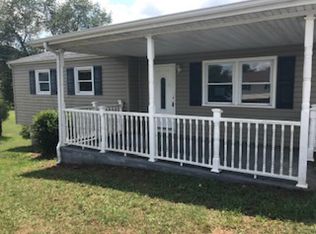 43 Victoria St, Castlewood, VA 24224