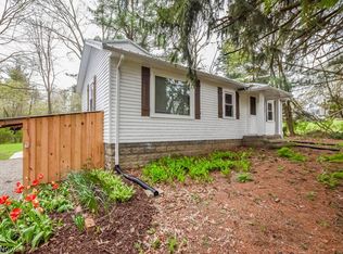 1204 W Nimisila Rd, New Franklin, OH 44216